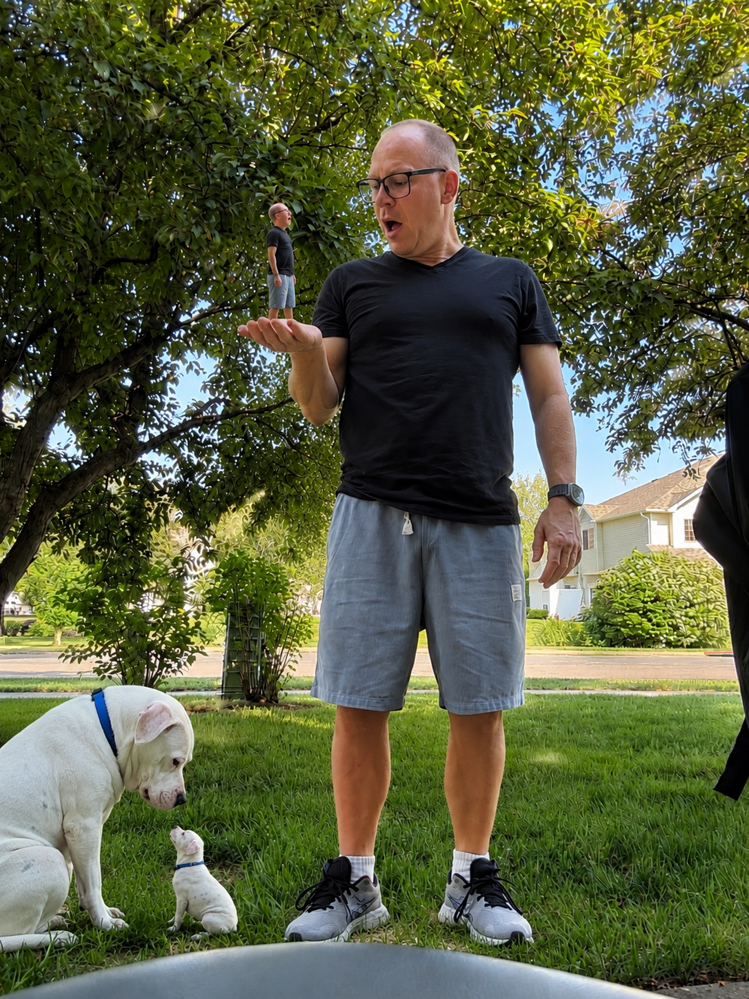 Personal photo patrick-holding-himself-in-hand.png
